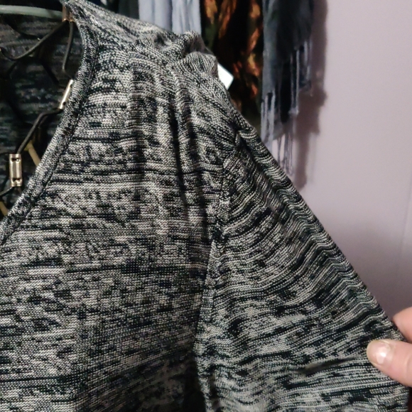 Long dress - Picture 3 of 5